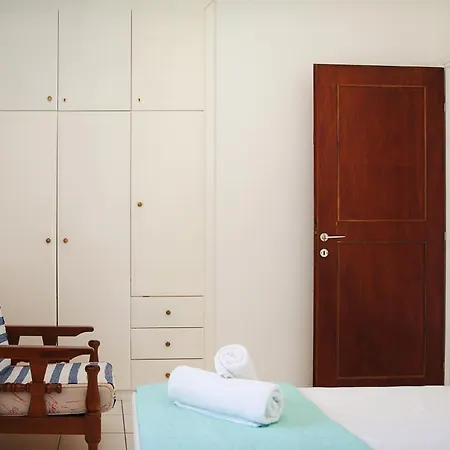 Ipsipili With Sea Views And Private Garden ヴィラ ポッシディ