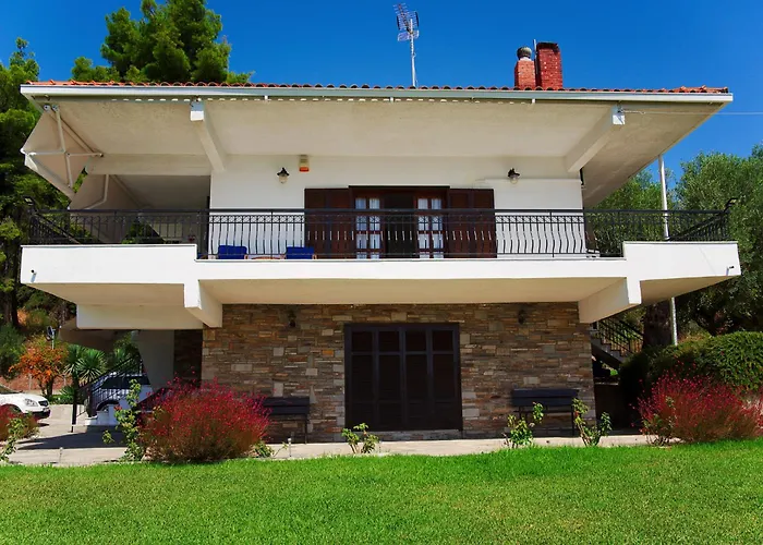 Ipsipili With Sea Views And Private Garden Villa