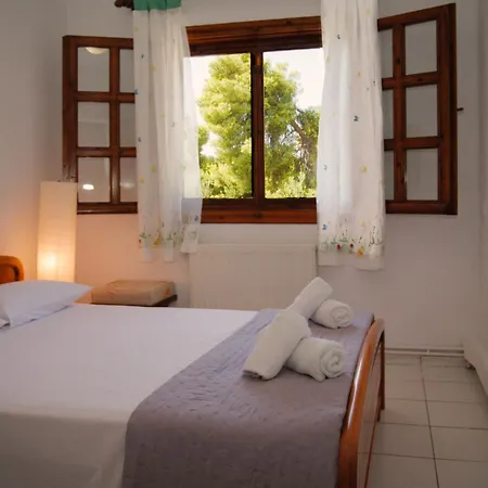 Ipsipili With Sea Views And Private Garden *