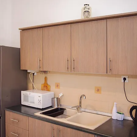 Вилла Ipsipili With Sea Views And Private Garden