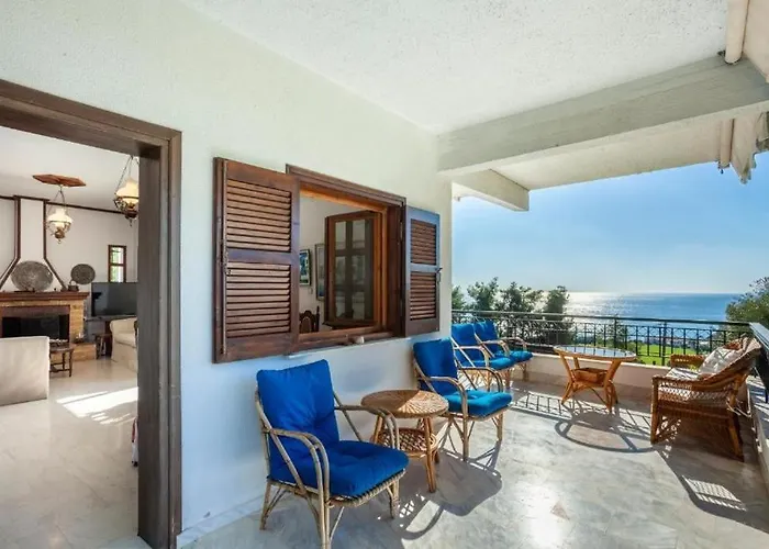 Ipsipili With Sea Views And Private Garden *