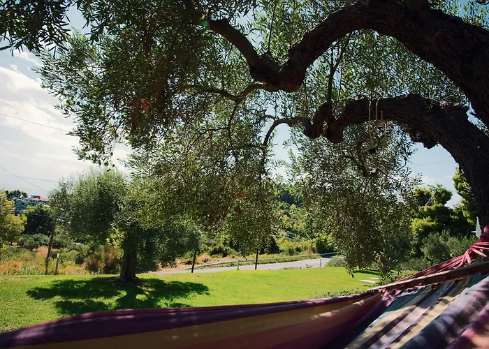 Ipsipili With Sea Views And Private Garden